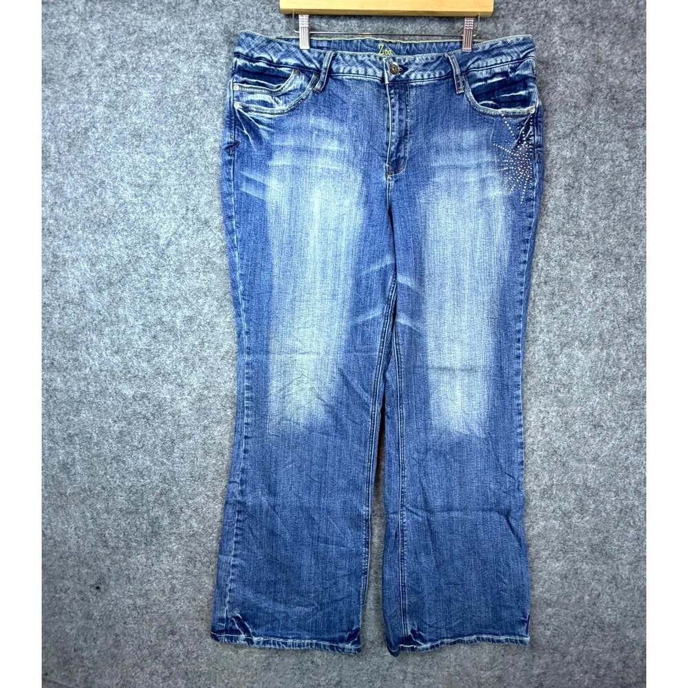 Zco Premium Bootcut Jeans Womens 24 Blue Y2K Denim Beaded Rhinestone Starburst - Picture 2 of 10